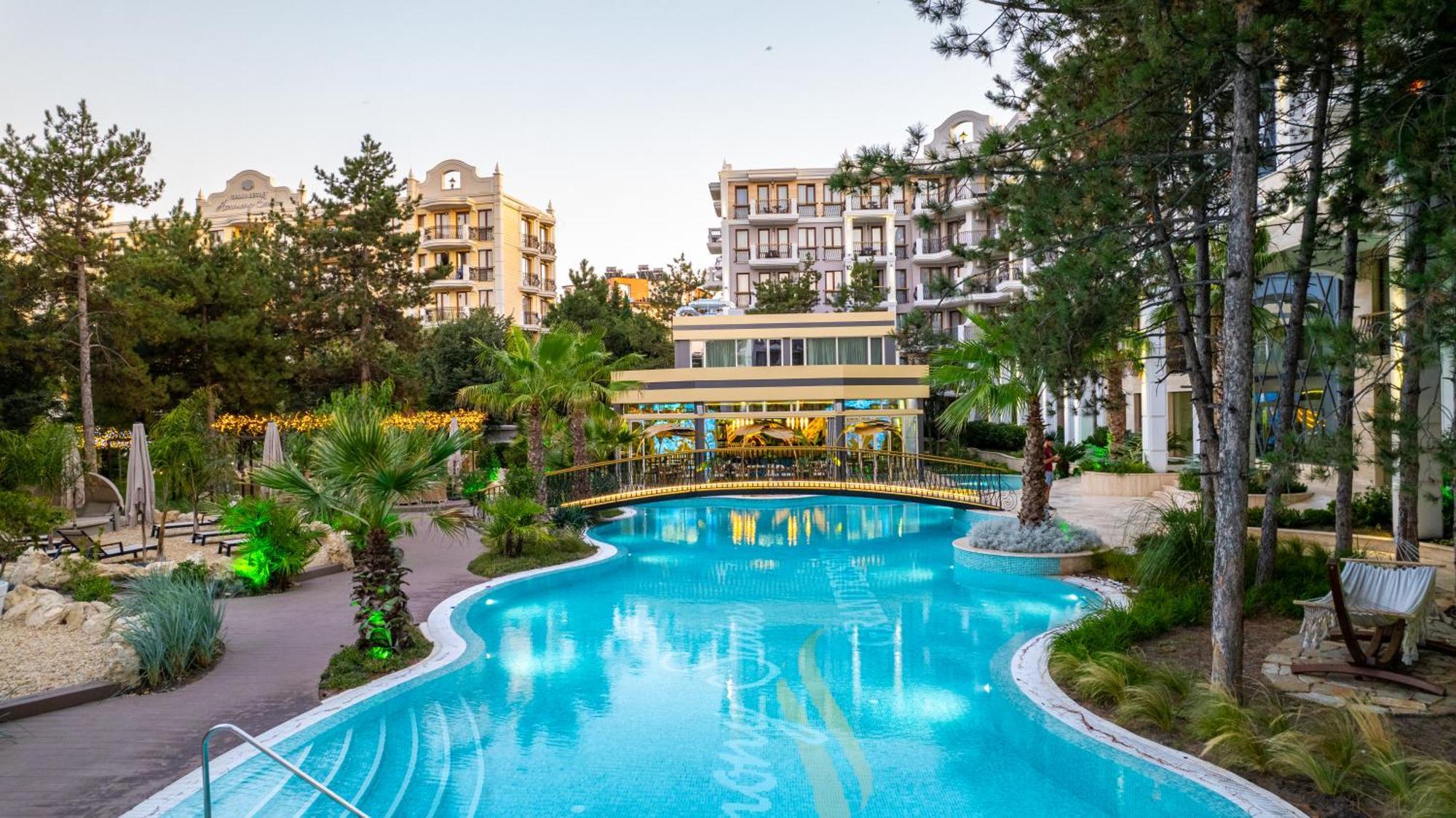 Harmony Suites Grand Resort Sunny Beach Eksteriør billede